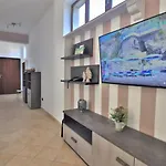Yourhome - New